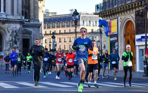 Comment suivre un coureur en direct sur le Marathon de Paris 2024 ?