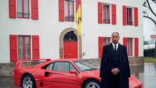 F1 : Lewis Hamilton a roulé au volant d’une Ferrari !