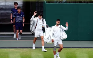 Wimbledon : Alcaraz – Djokovic à 9706 €, le duel le plus cher de l’histoire du sport