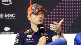 F1 : Max Verstappen énigmatique sur son avenir