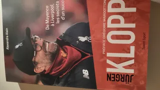 Critique : “De Mayence à Liverpool, les secrets d’un succès” – Jürgen Klopp