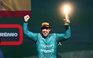 F1 : 53 millièmes, une photo finish et un splendide podium pour Alonso au Brésil