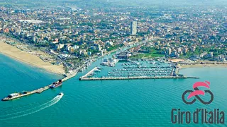 La onzième étape reste sur le littoral de l’adriatique vers Rimini