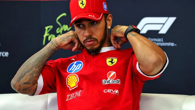F1 : “90% n’en voulaient pas”, le terrible désaveu de Ferrari sur Lewis Hamilton