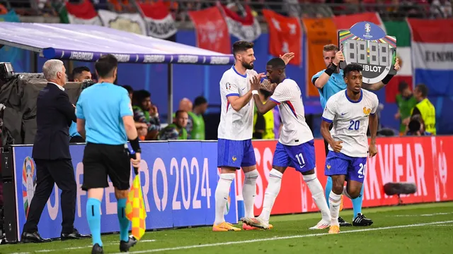 Équipe de France : Dembélé mis de côté face à la Pologne ?