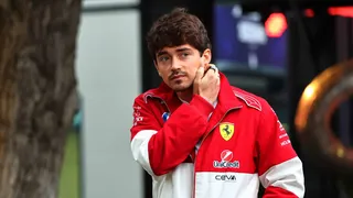 F1 : La stratégie adoptée par Charles Leclerc pointée du doigt par Ferrari !