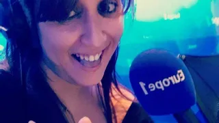 Rencontre : Anissa Haddadi de Y’a Pas Peno sur Europe 1 se livre à nous !