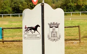 L’hippodrome de la Ferté-Vidame: l’union fait la force