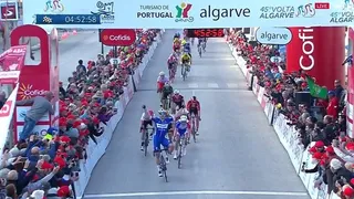 Fabio Jakobsen remporte la première étape du Tour d’Algarve au sprint