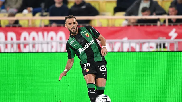Mercato RC Lens : 3 (très gros) coups pour remplacer Jonathan Gradit