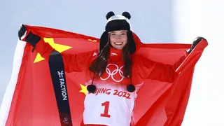 JO – Eileen Gu rentre dans l’histoire après un nouveau titre olympique