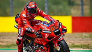 MotoGP – Bagnaia et Ducati en pole à Aragón !