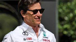 F1 : Toto Wolff (Mercedes) brise le silence sur Max Verstappen
