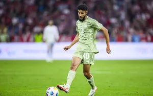 Bundesliga : Noussair Mazraoui va devoir se battre selon Tuchel