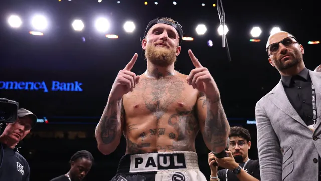 PFL : Jake Paul fera ses débuts en MMA en 2024