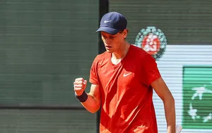 Pronostic Alcaraz – Sinner GRATUIT (Roland Garros 2024) : Les meilleures cotes