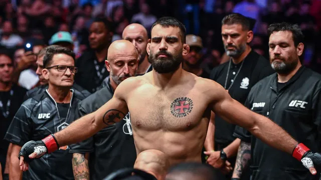 Benoit Saint-Denis vs Dustin Poirier : le Français impressionne Joe Rogan