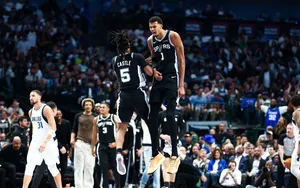 NBA : Wembanyama et Castle signent un exploit jamais vu à San Antonio !