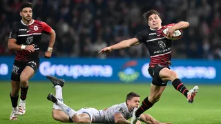 Un week-end en Top 14 (J8) : Toulon sombre, Paris se rassure et Toulouse reste en tête