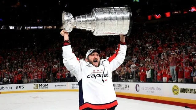 Qui se cache derrière la Coupe Stanley ?