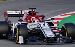 F1 : Alfa Romeo Racing dévoile sa livrée pour la saison 2019