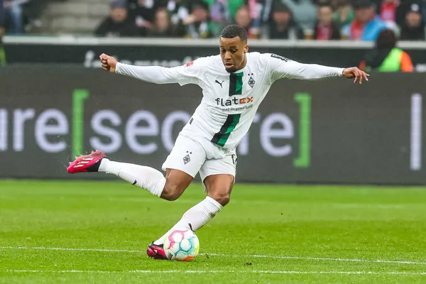 Alassane Pléa bientôt de retour à l'OL ? (iconsport)