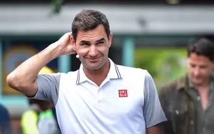 Après Nadal, Roger Federer vole au secours de Jannik Sinner