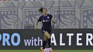 Alex Morgan : Âge, Stats, Palmarès, Couple et Club