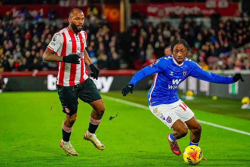 Romaine Mundle (à droite) est dans le viseur de Strasbourg (Icon Sport)