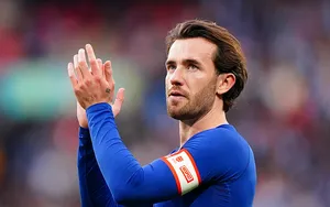 Mercato Strasbourg : 130 M€ dépensés, 18 recrues, quelles ambitions pour le Racing cette saison ?