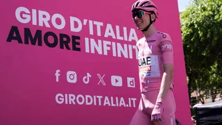 Giro 2024 – Tadej Pogacar : “Un peu de pizza et un bon cappuccino rendront le tout agréable”