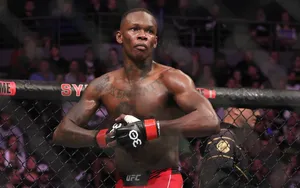 UFC : “Il est dangereux”, Israel Adeyansa se méfie de Nassourdine Imavov