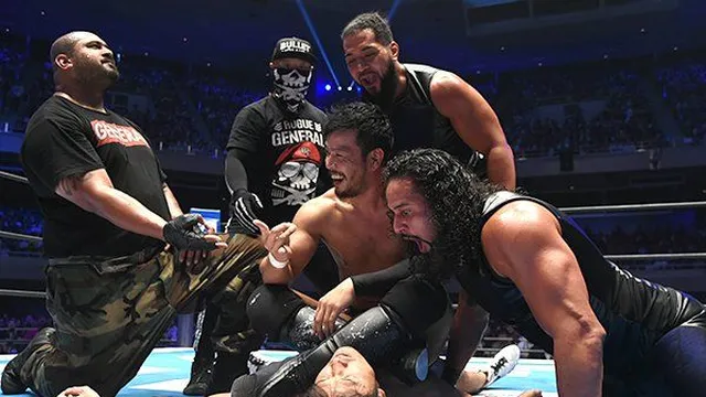 KENTA rejoint BULLET CLUB