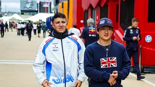 F1 : “Bon pour moi”, Yuki Tsunoda met la pression sur Isack Hadjar