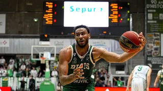 NBA : un français signe chez les Lakers avec LeBron James