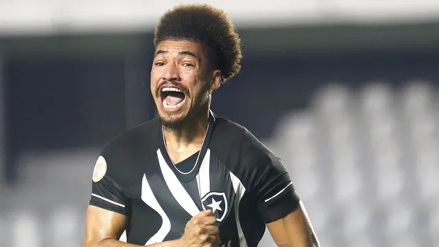 Mercato OL : qui est Adryelson, le probable nouveau défenseur brésilien des Gones ?