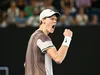 Jannik Sinner terrasse Novak Djokovic, le roi de l’Open d’Australie