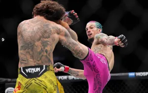 UFC : menacé avec une arme, ce combattant a une réaction salvatrice (Vidéo)