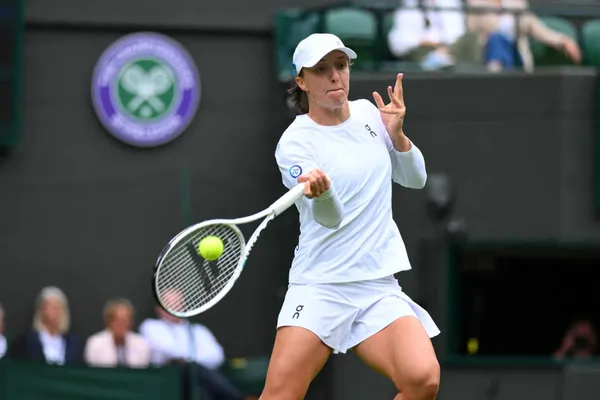 Iga Swiatek affronte Petra Martix au troisième tour de Wimbledon ce vendredi 7 juillet 2023 (iconsport)