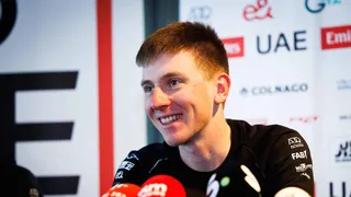 Tadej Pogacar annonce son plan pour battre Van der Poel au le Tour des Flandres !