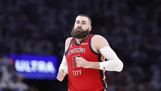 NBA : Un pivot vétéran débarque à Washington pour entourer Alexandre Sarr