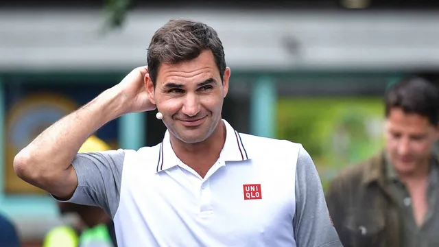 Après Nadal, Roger Federer vole au secours de Jannik Sinner