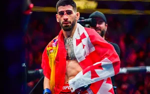 UFC : Ilia Topuria bientôt dans une nouvelle catégorie et face à une légende ?