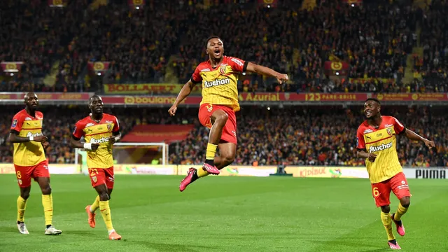 Mercato Lens : un cadre quitte le club (Officiel)