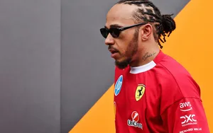 F1 : “Il aurait dû le faire plus tôt”, un patron de Formule 1 s’inquiète pour Lewis Hamilton
