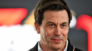 F1 : l’annonce retentissante de Toto Wolff (Mercedes) sur l’avenir de Verstappen