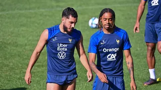 OL : Rayan Cherki tacle Bradley Barcola