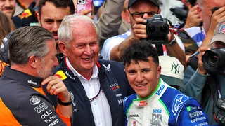 F1 : Helmut Marko scelle l’avenir d’Isack Hadjar chez Red Bull