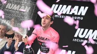Gains Giro 2025 : combien d’argent va remporter Simon Yates ?
