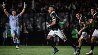 Football: Dimitri Payet s’offre un nouveau but de folie au Brésil (Vidéo)